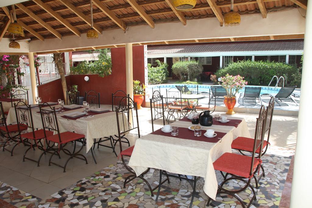 Hotel Grazia Maria Mbour Szoba fotó