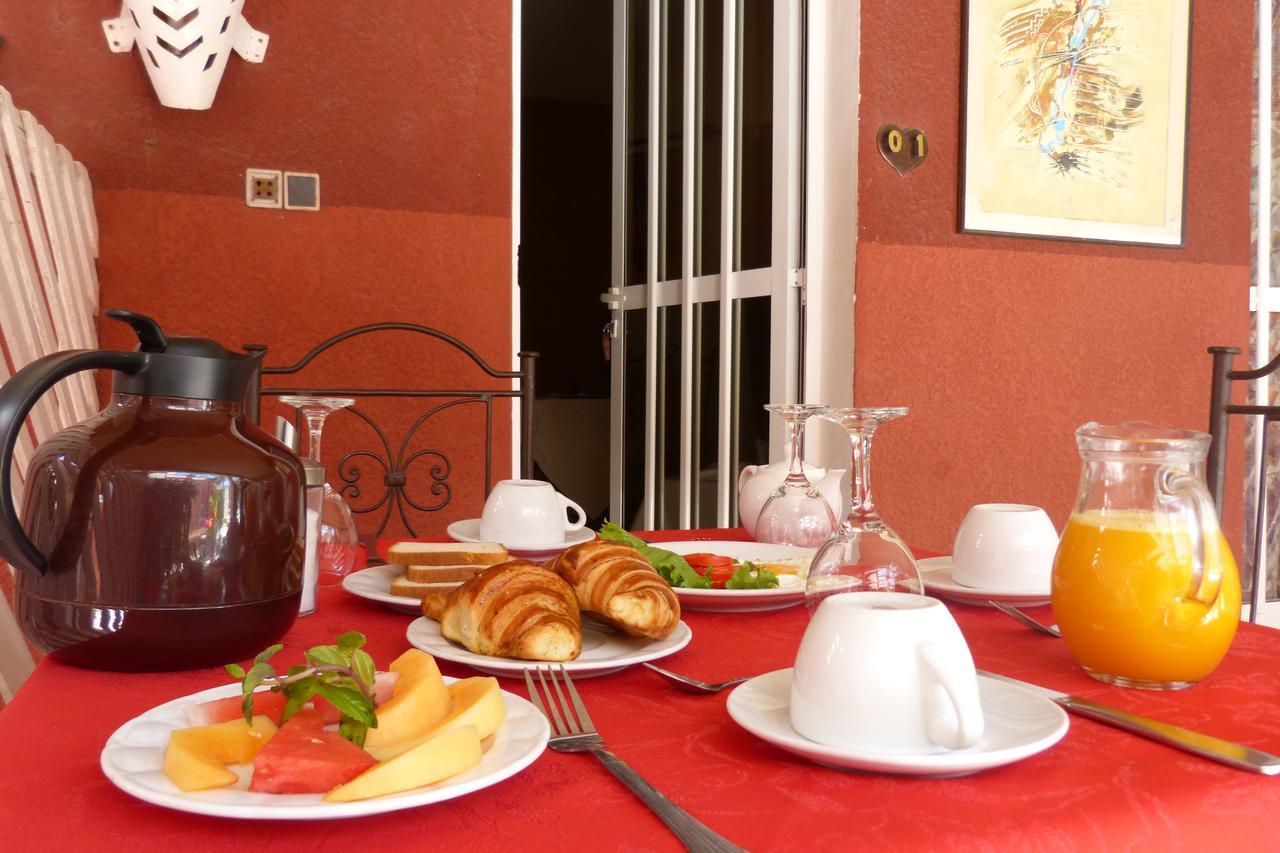 Hotel Grazia Maria Mbour Kültér fotó
