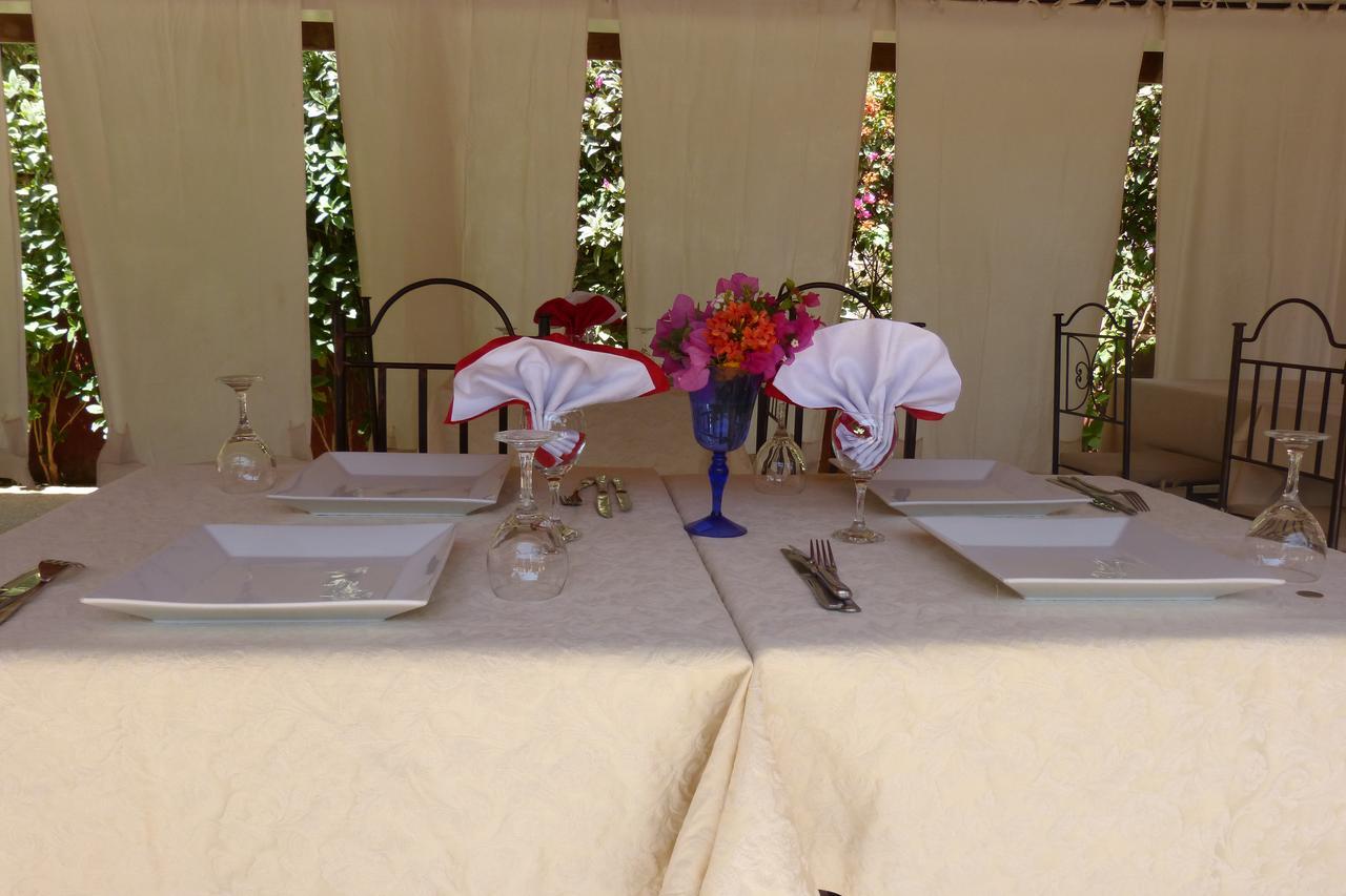 Hotel Grazia Maria Mbour Kültér fotó