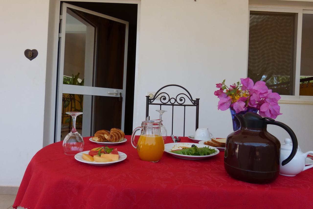 Hotel Grazia Maria Mbour Kültér fotó